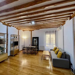 Apartamento Con Encanto Junto A La Plaza Mayor